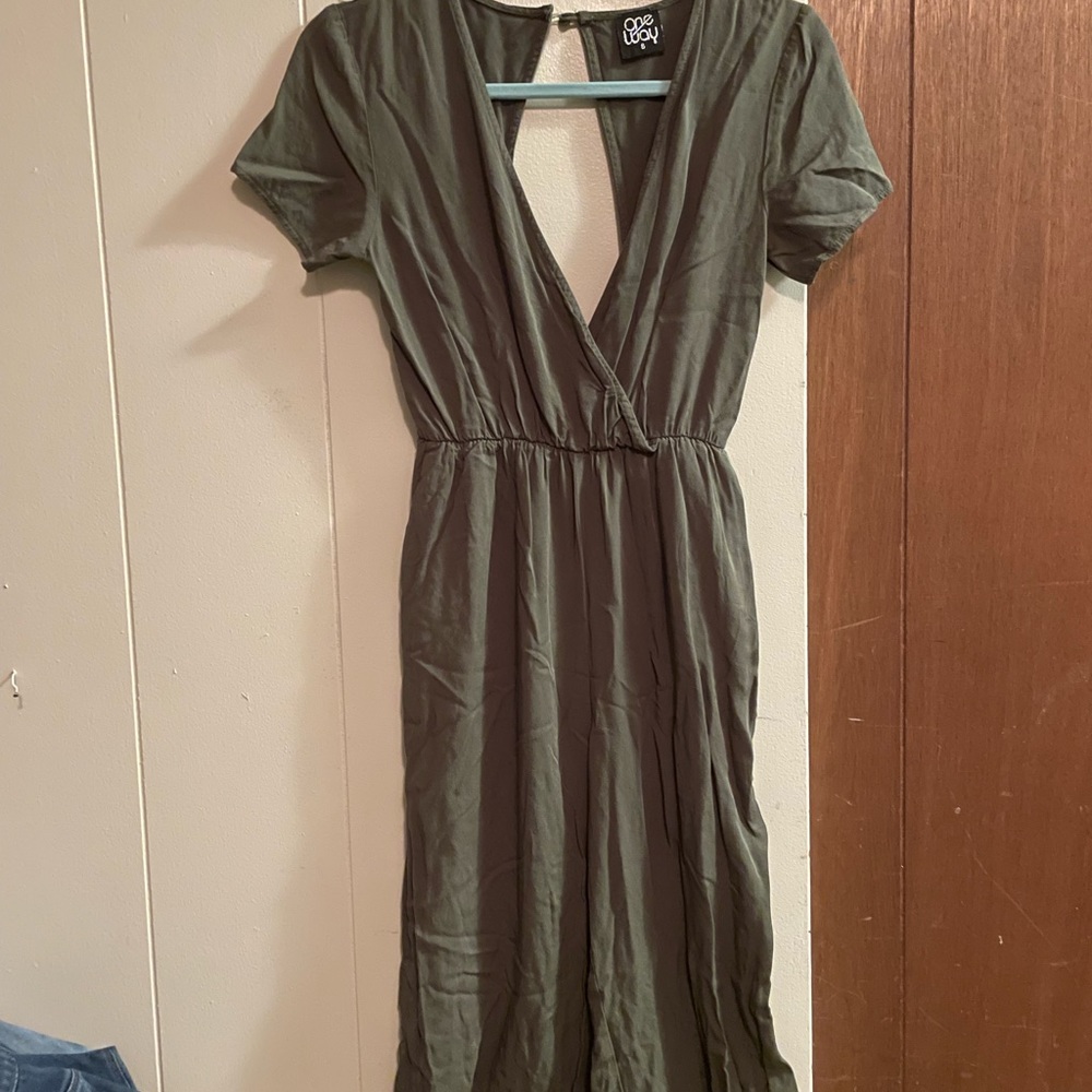Romper - Picture 3 of 5